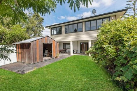 Photo of property in 116 Wood Bay Road, Titirangi, Auckland, 0604