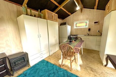 Photo of property in 1665 Matapouri Road, Matapouri, Whangarei, 0173