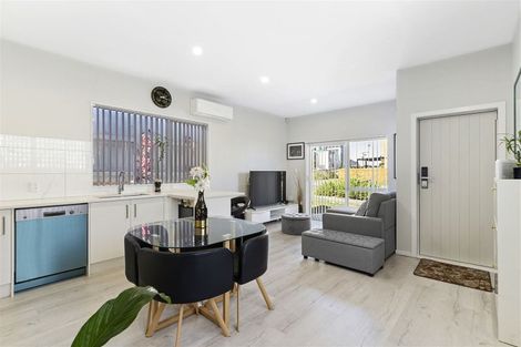 Photo of property in 27 Matakohe Road, Westgate, Auckland, 0814