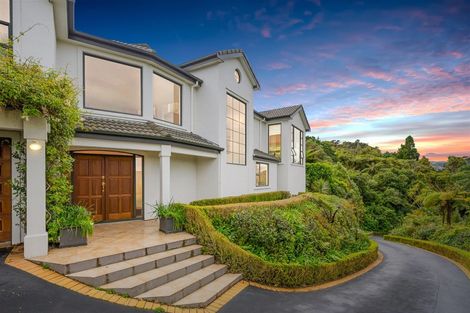 Photo of property in 1 Corrondella Grove, Belmont, Lower Hutt, 5010