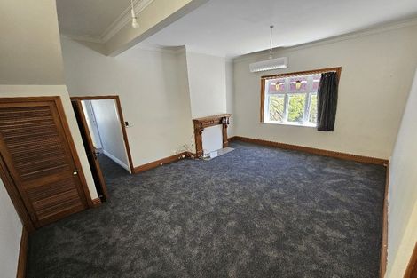 Photo of property in 38 Macdonald Crescent, Te Aro, Wellington, 6011