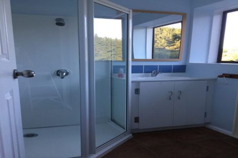 Photo of property in 48c Norana Road, Timberlea, Upper Hutt, 5018