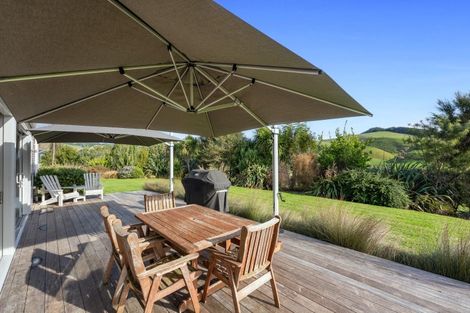 Photo of property in 48 Mountain View Drive, Manakau, Otaki, 5583