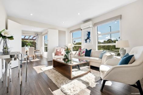 Photo of property in 2 Timberland Drive, Silverdale, 0932