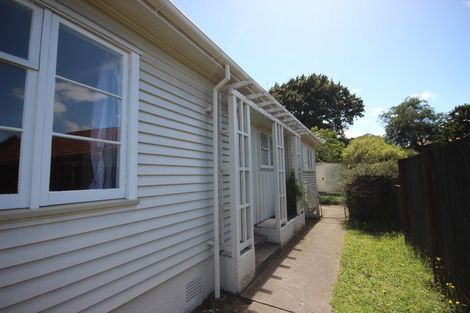 Photo of property in 15 Plymouth Street, Roslyn, Palmerston North, 4414