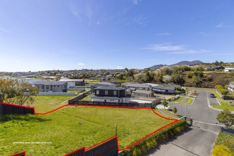 Photo of property in 4 The Moorings, Two Mile Bay, Taupo, 3330