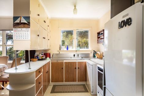Photo of property in 3 Penrith Street, Westown, New Plymouth, 4310