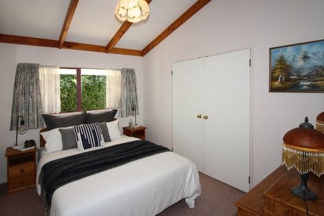 Photo of property in 30 Charles Street, Carterton, 5713