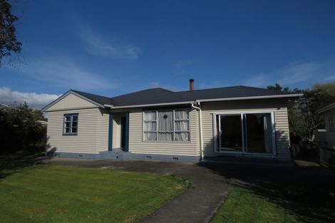 Photo of property in 58 Wakefield Street, Westport, 7825
