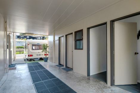 Photo of property in 318 Waikawa Road, Waikawa, Picton, 7220