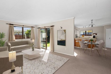 Photo of property in 30a Donegal Crescent, Tamatea, Napier, 4112