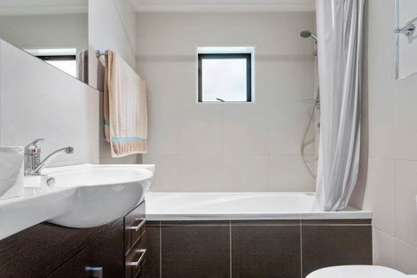 Photo of property in 45f Brandon Road, Glen Eden, Auckland, 0602