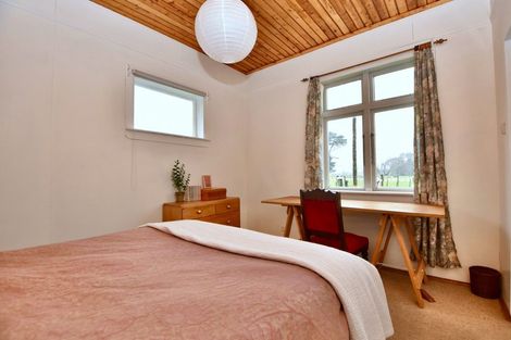 Photo of property in 65 Connollys Line, Carterton, 5713