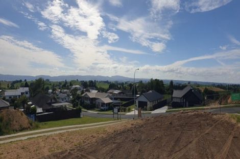 Photo of property in 16 Fairview Street, Tirau, 3410