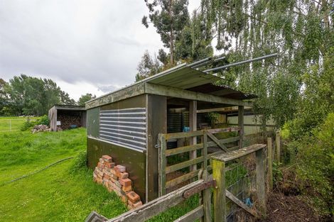 Photo of property in 365 Bluff Rangitumau Road, Rangitumau, Masterton, 5871