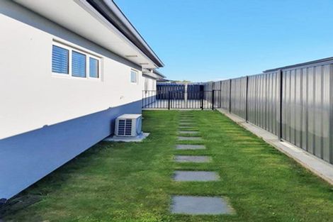 Photo of property in 4 Young Place, Taradale, Napier, 4112