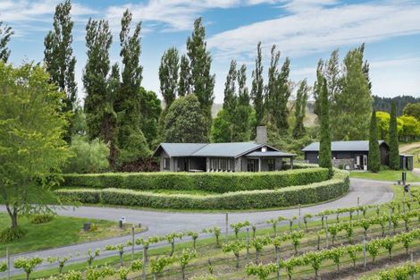 Photo of property in Gatehouse And River Room., 1308e Tuki Tuki Road, Tuki Tuki, Havelock North, 4294