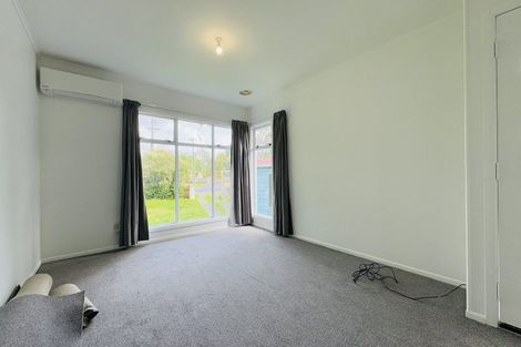 Photo of property in 12 Bittern Place, Henderson, Auckland, 0610