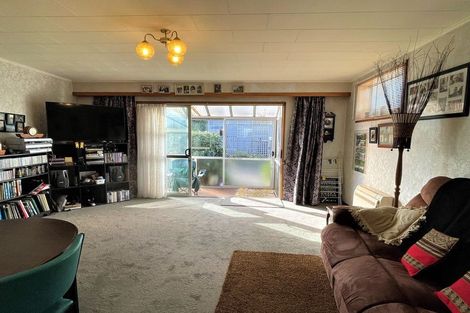 Photo of property in 159h Clyde Street, Balclutha, 9230
