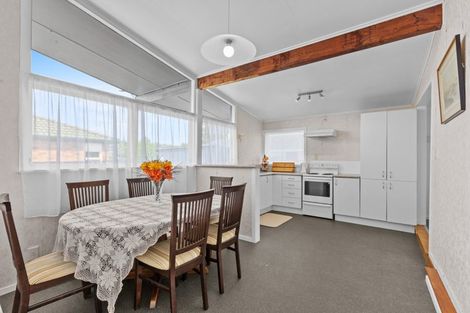 Photo of property in 5 Hatton Road, Orewa, 0931