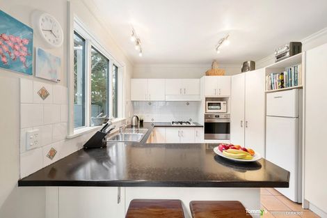 Photo of property in 11 Dee Street, Island Bay, Wellington, 6023