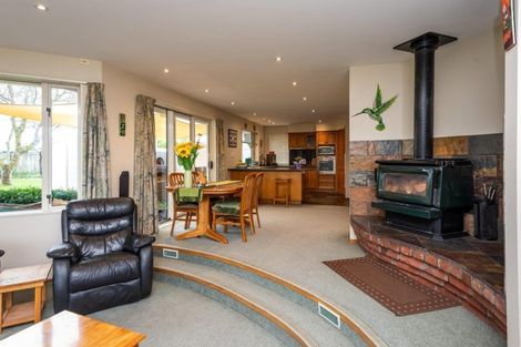 Photo of property in 19 Littles Lane, Woodend, 7610