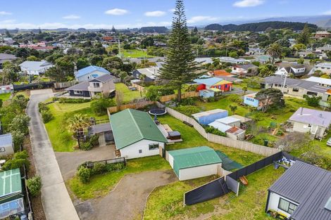 Photo of property in 16b Karaka Street, Otaki Beach, Otaki, 5512