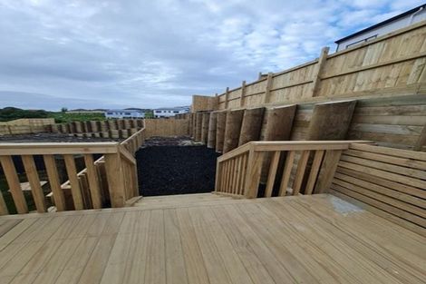 Photo of property in 14a Kotahitanga Street, Papakura, 2110