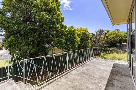 Photo of property in 3/68 Takutai Avenue, Half Moon Bay, Auckland, 2012