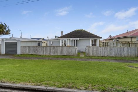 Photo of property in 30 Ihaia Road, Opunake, 4616