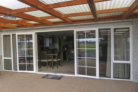 Photo of property in 351 Bay Road, West Plains, Invercargill, 9879
