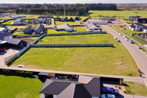 Photo of property in 8 Barewood Grove, West Melton, 7618