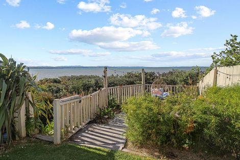Photo of property in 7a Torkar Road, Clarks Beach, 2122