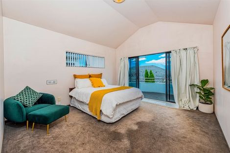 Photo of property in 2/38 Luckens Road, West Harbour, Auckland, 0618