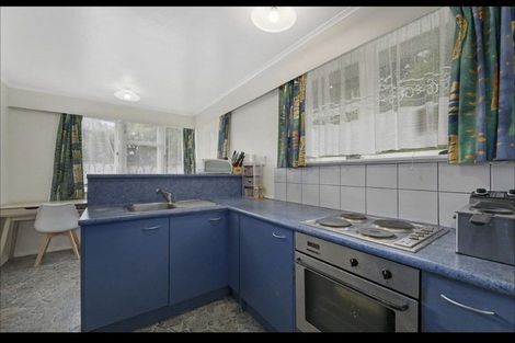 Photo of property in 12 Thomson Grove, Stokes Valley, Lower Hutt, 5019