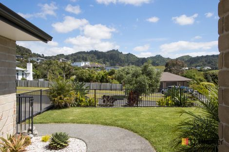 Photo of property in 29 Browns Drive, Waihi Beach, 3611