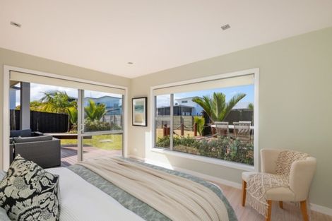 Photo of property in 11 Patiki Place, Omaha, 0986