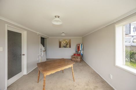 Photo of property in 23 Towey Street, Holmes Hill, Oamaru, 9401
