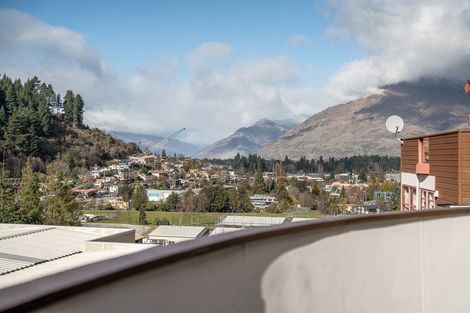 Photo of property in 8a Kiely Lane, Queenstown, 9300