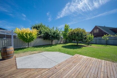 Photo of property in 60 Newcastle Street, Clyde, 9330