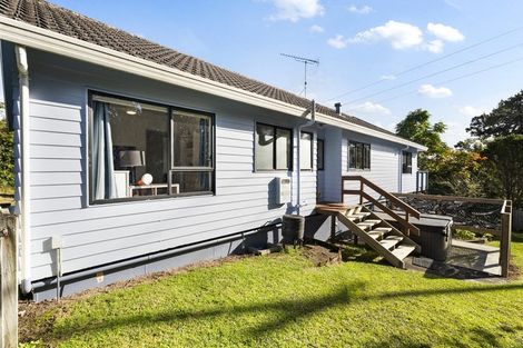 Photo of property in 10 Randal Place, Bayview, Auckland, 0629