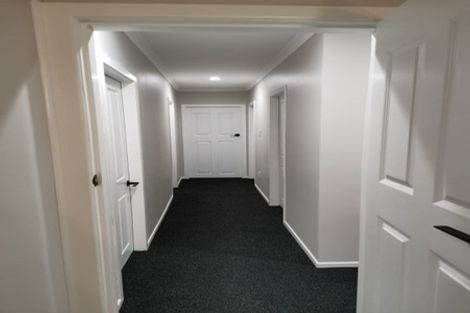 Photo of property in 9 Sacha Place, Glenview, Hamilton, 3206