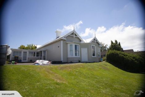 Photo of property in 28 Argyle Street, Mornington, Dunedin, 9011