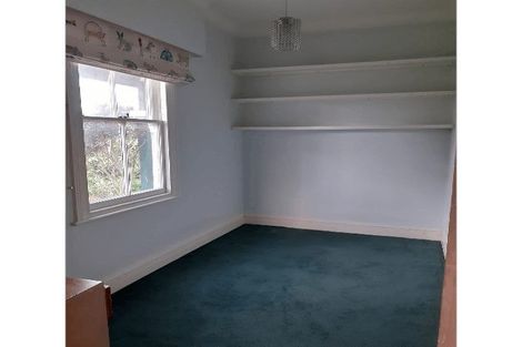 Photo of property in 2 Torless Terrace, Thorndon, Wellington, 6011