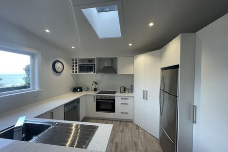 Photo of property in 57 Laingholm Drive, Laingholm, Auckland, 0604