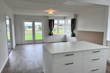 Photo of property in 28 Pitt Street, Pahiatua, 4910