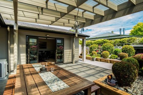 Photo of property in 2/39 Railway Row, Ohakune, 4625