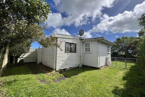 Photo of property in 67 Grey Street, Waitara, 4320