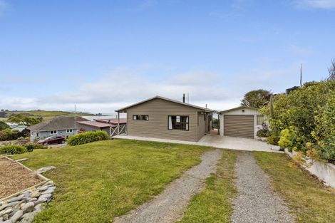 Photo of property in 13 Stirling Street, Kakanui, Oamaru, 9495