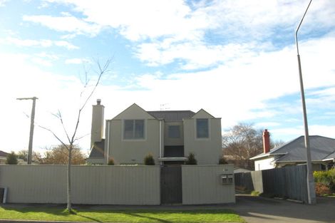 Photo of property in 2/218 Springfield Road, St Albans, Christchurch, 8014